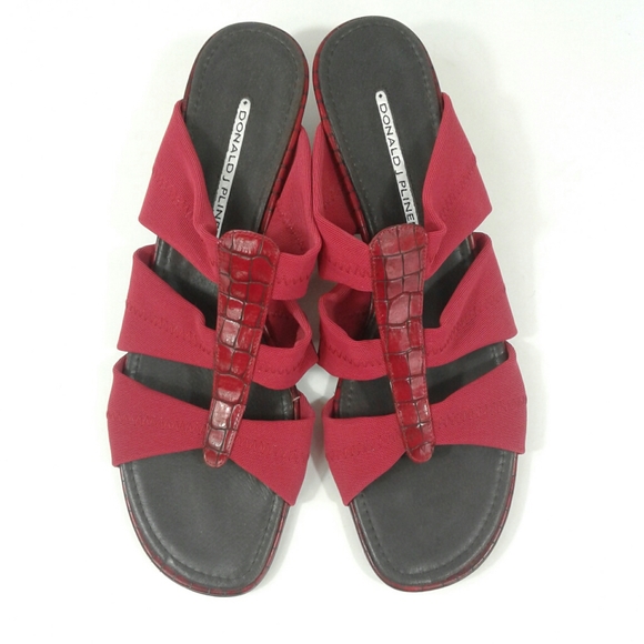 Donald J Pliner HIzzy Croc Embossed Slide Sandal - Picture 5 of 8